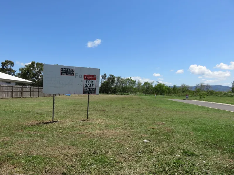 CHEAPEST 806m2 ALLOTMENT AT ARMSTRONG BEACH