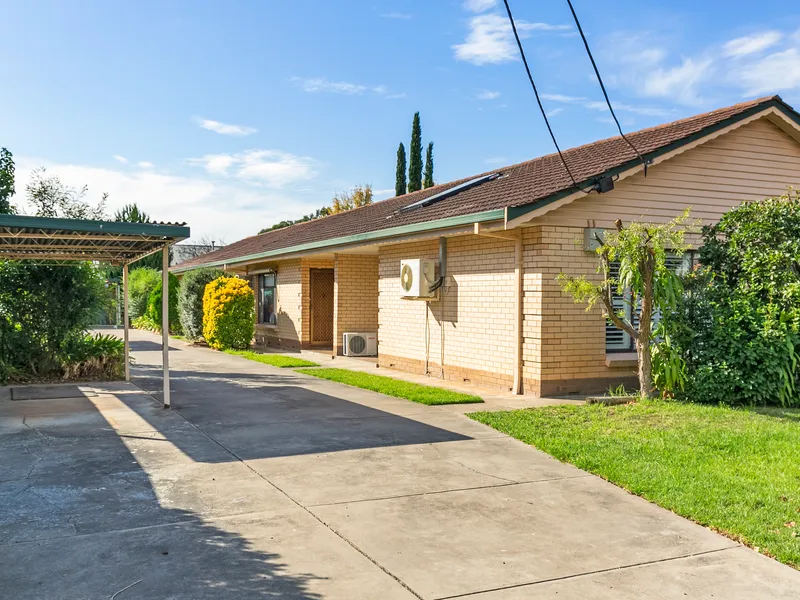 Spacious and Updated Home Unit!