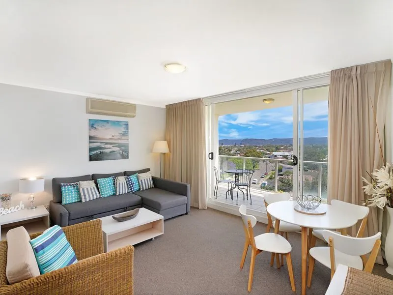 Luxury apartment with stunning views opposite the beach