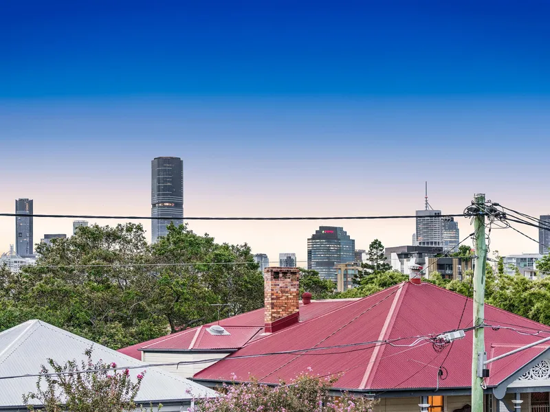 Auction On Site Unless Sold Prior