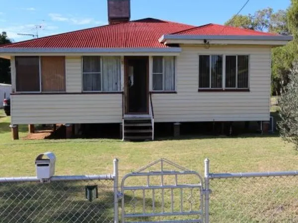 30 Edward Street, Charleville