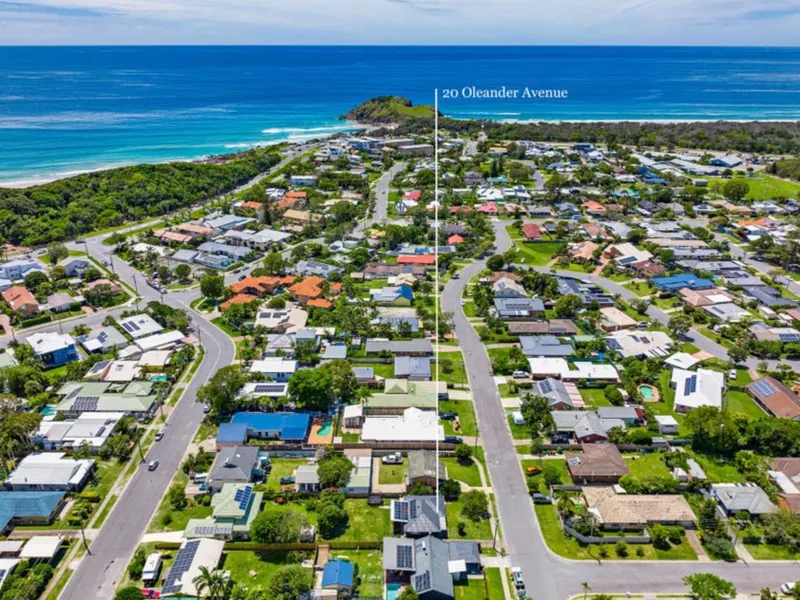 RENOVATED BEACH HOUSE