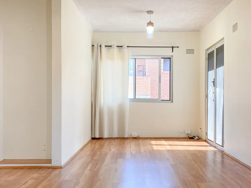 Two bedroom in quiet street!
