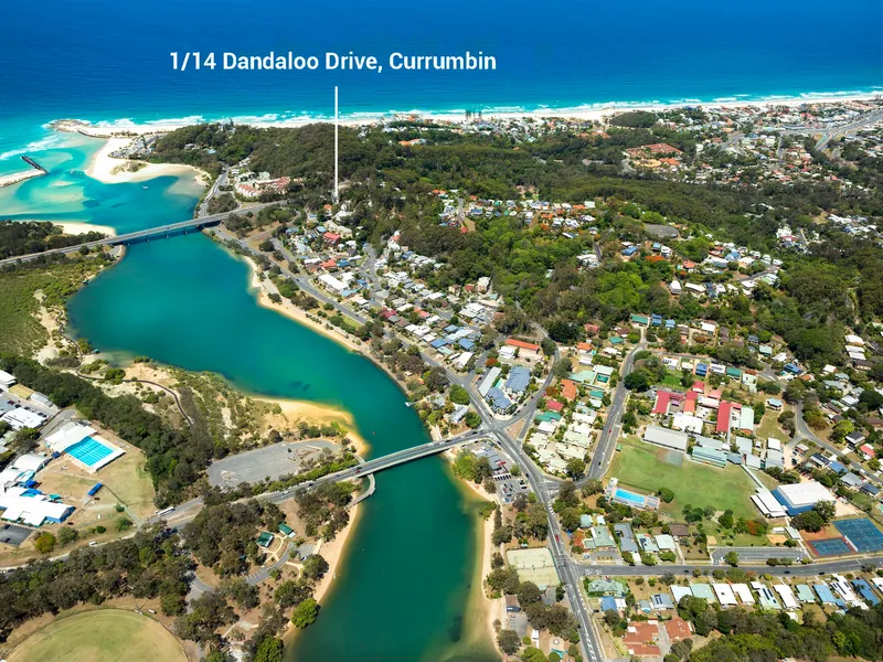 Walking distance to everything Currumbin has to offer..