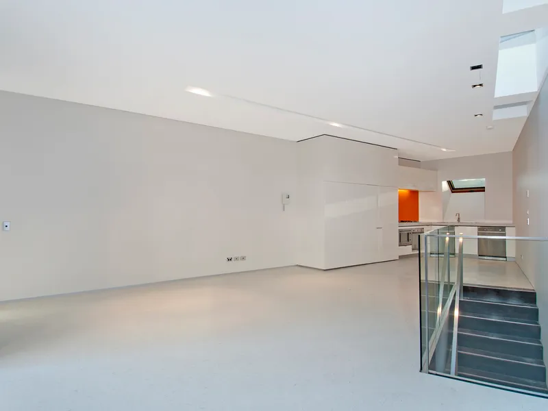 Centrally located split level two bedroom apartment 
