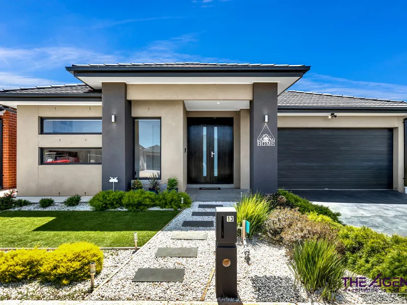 Beauteous & Engaging!