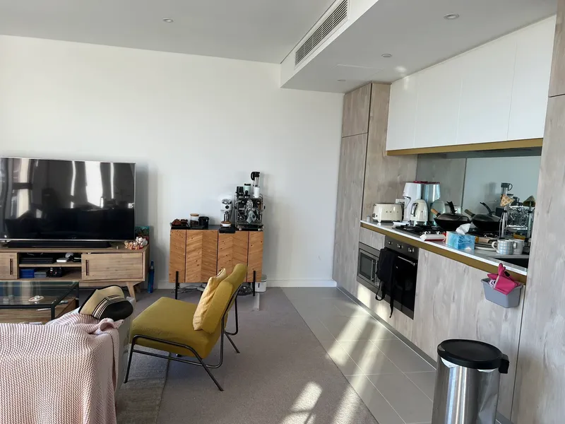 Furnished Spacious 1 Bedroom apartment out for RENT