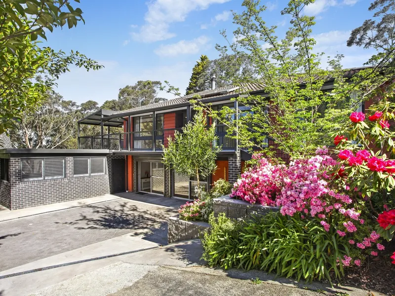 Newly Renovated Entertainers Home