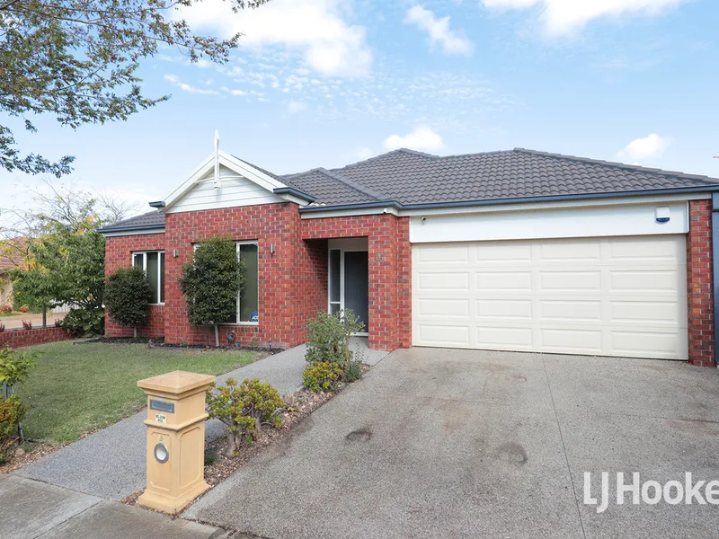 Deluxe property in a great location!