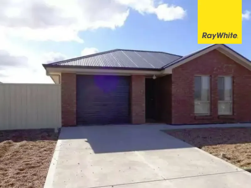 FURNISHED HOME IN CENTRAL LOCATION