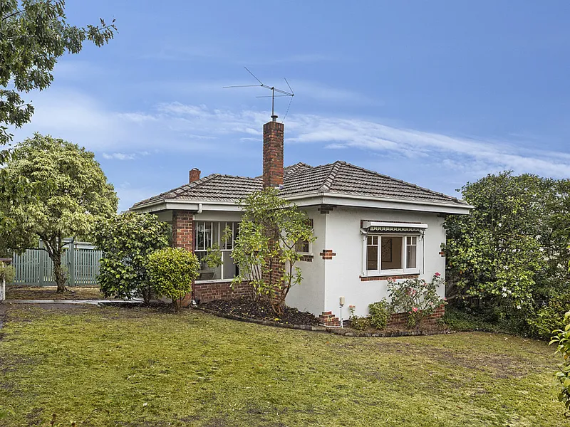 Classic Home in Balwyn High School Zone