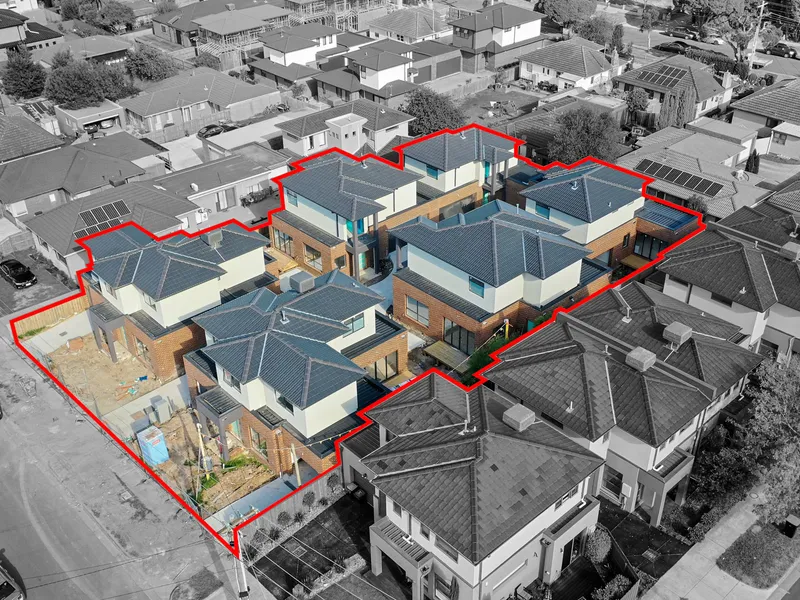 Premium 3 & 4 Bedroom Townhouses Now Available