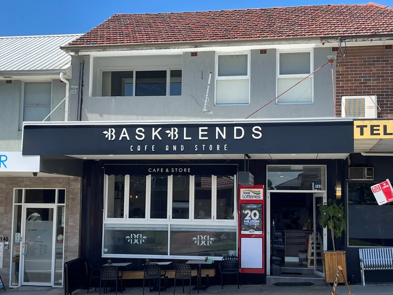 CHOICE OF 2 BRAND NEW UNITS