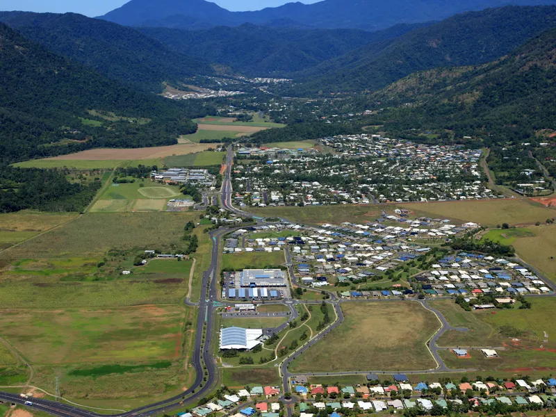 Showcasing our FNQ Summer…perfect home for Christmas!