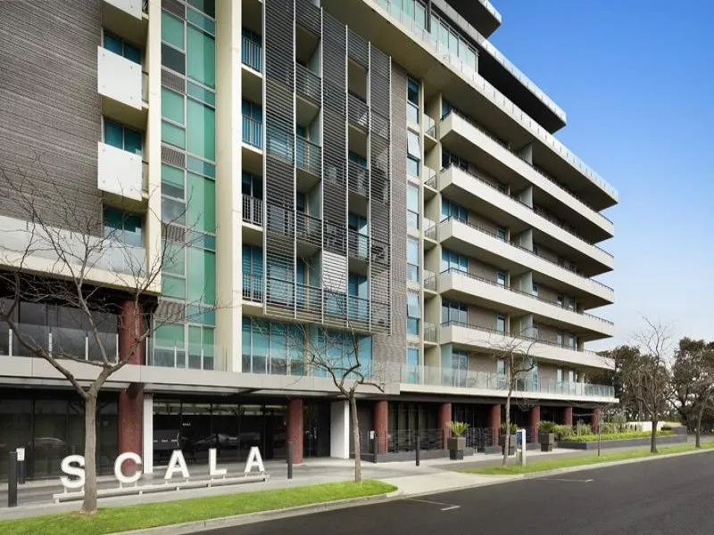 Iconic Scala Building – Perfect Location for a Fabulous Lifestyle