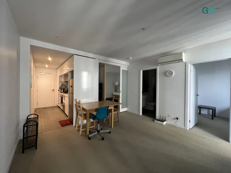 Amazing Furnished 2 Bedrooms In Heart of CBD!