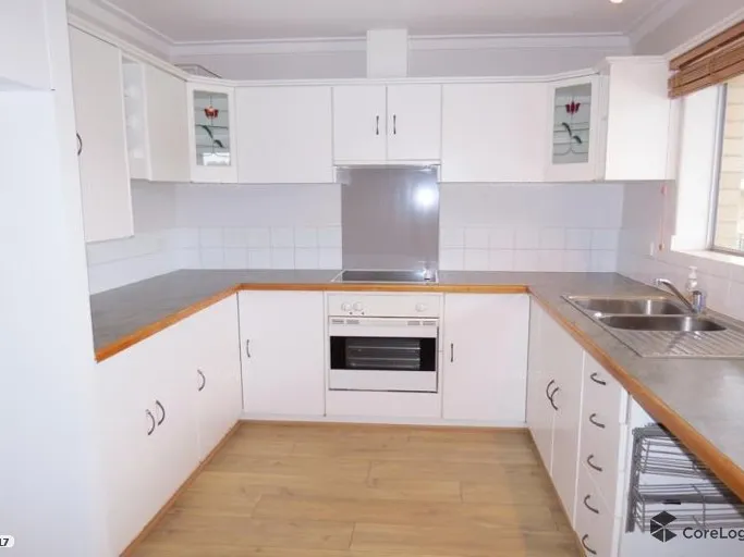 Tidy Apartment, Quiet Complex, Ideal Location!