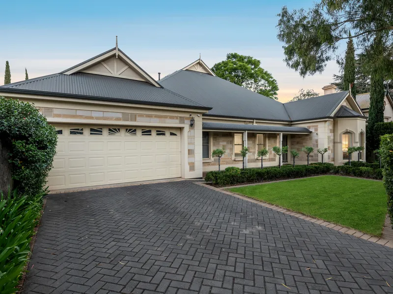 CHARACTER FILLED RESIDENCE IN THE HEART OF JOSLIN