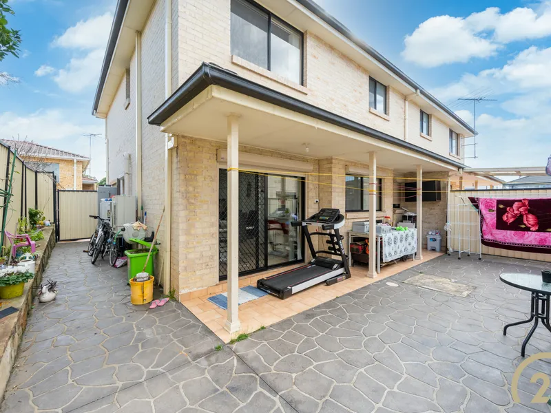 3 BEDROOM DUPLEX - WALK TO STATION - NO STRATA