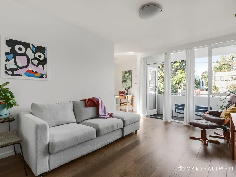 Renovated South Yarra Living or Investing