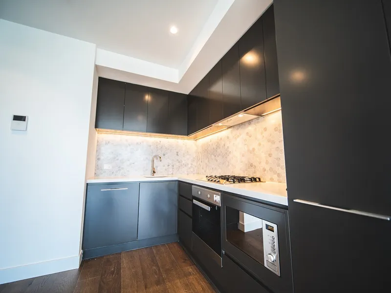 Art Series RESIDENCES [THE CHEN]- sky view 2 bedroom 1 bathroom with on site parking