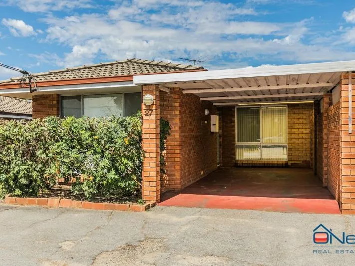 CUL DE SAC LOCATION!