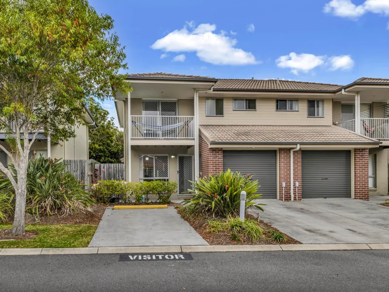 Amazing location - Move in straight away