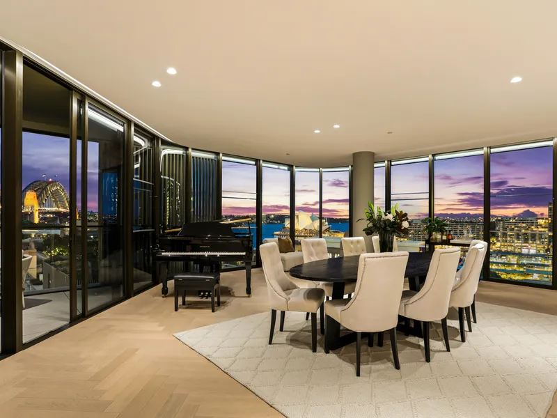 The Penthouse – The Harrington Collection, Iconic views