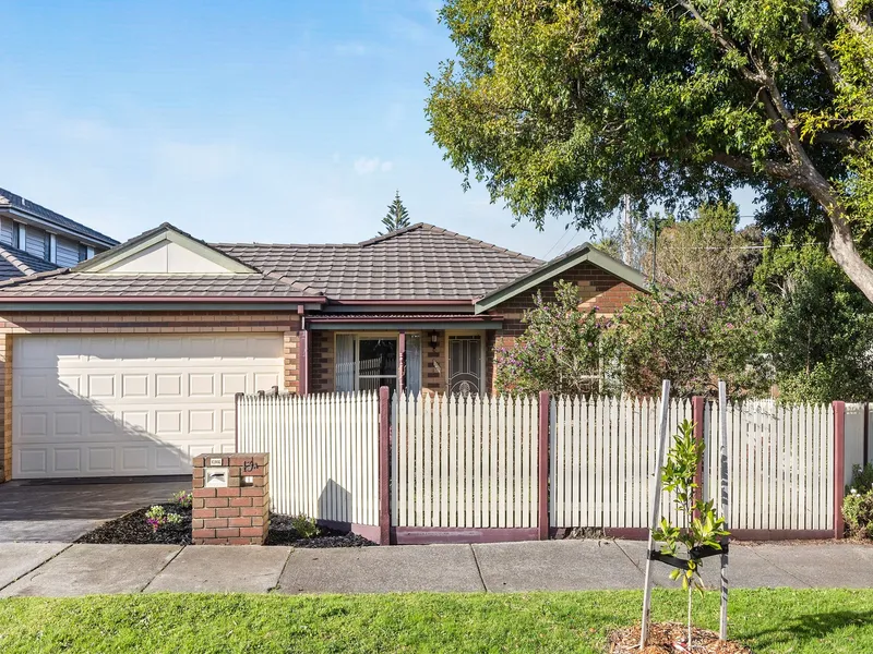 A SPARKLING GEM IN A PRIME LOCALE