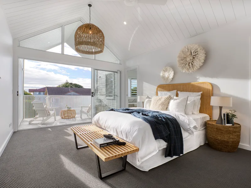 Four Bedroom Palm Beach Home with Plunge Pool