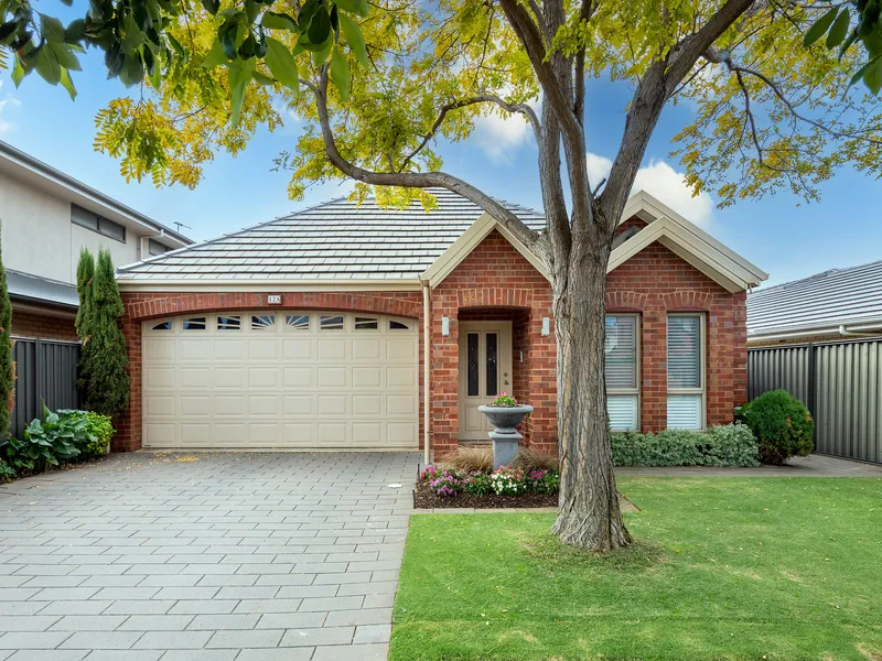 A Spacious Seaside Find Fit for the Whole Family