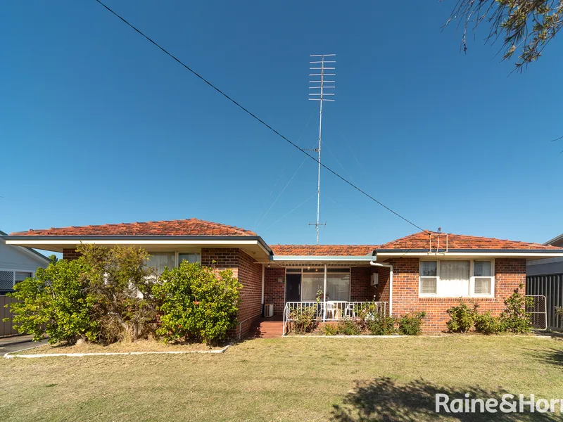 Impressive Family Home with Development Potential !