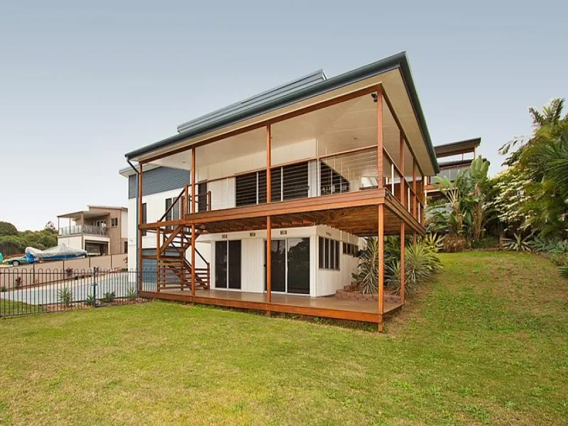 Private Residence in the Sought After East Banora