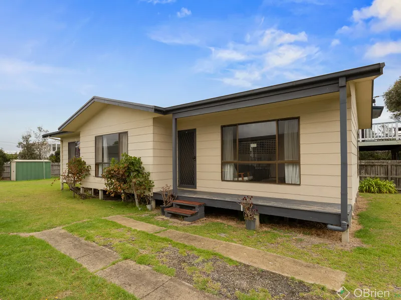 Quintessential holiday house