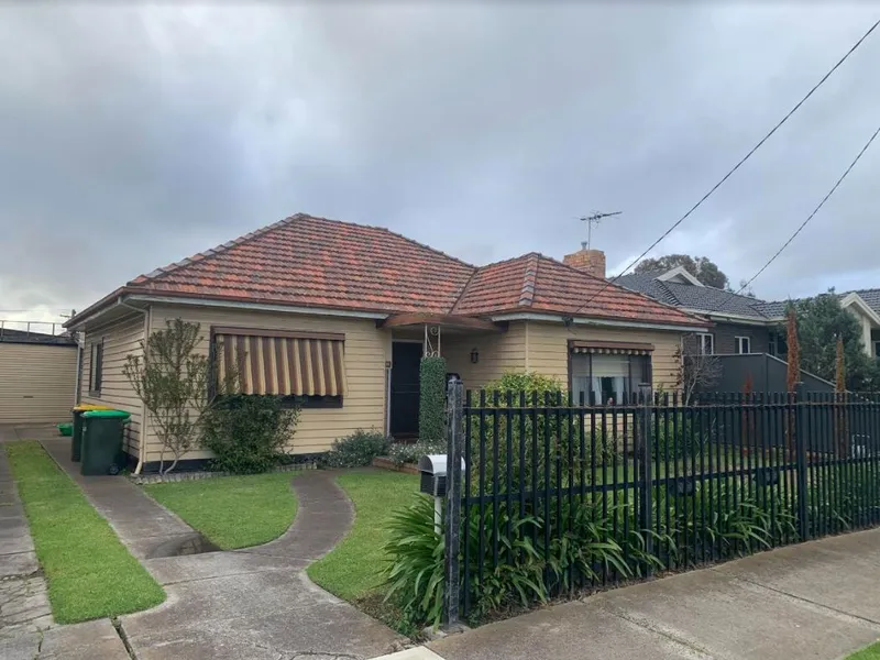 Charming, Peaceful and Conveniently Located