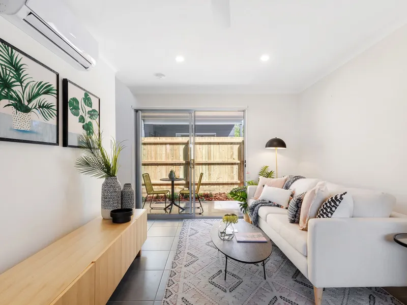 BRAND NEW! Move straight in. Eligible for First Home Buyers Grant!