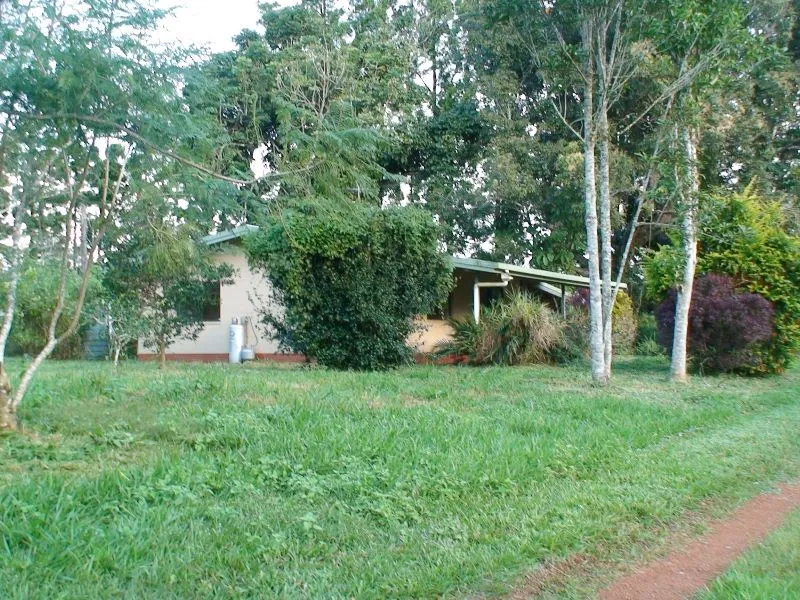 Rental Cottage on a farm. Quiet attractive surroundings.