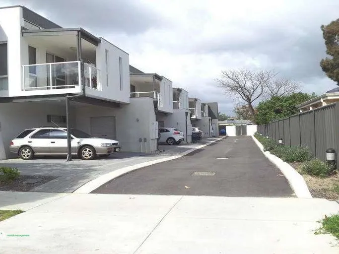 Conveniently located 2 bedroom apartment