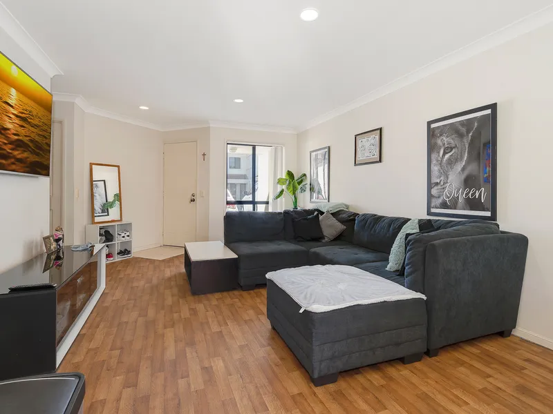 Don't Miss The Boat!!