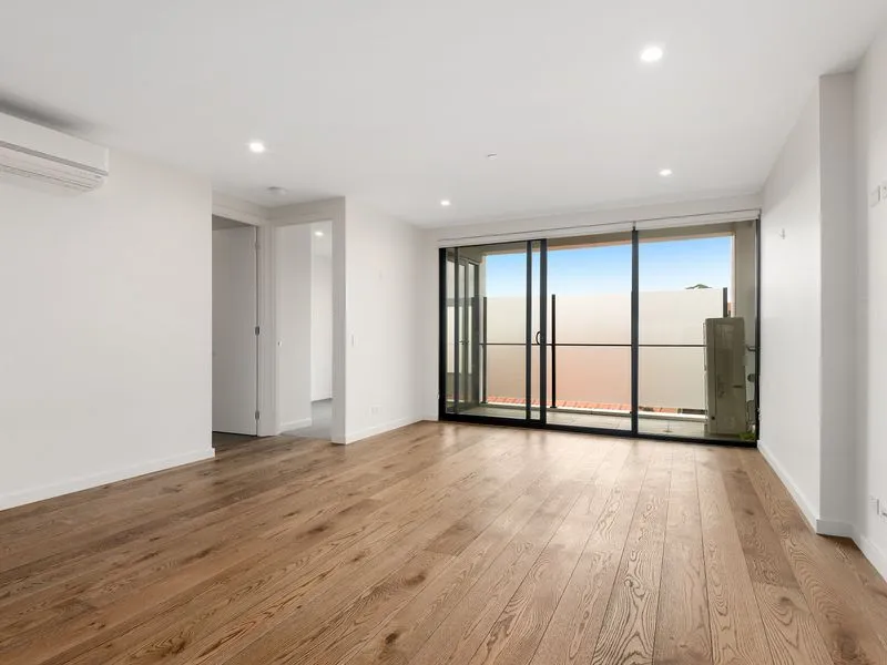 Short Term Lease Available