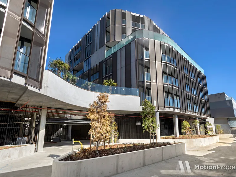 Where the living is easy Alke Oakleigh, now renting!