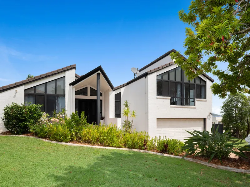 Unbeatable position, family space and potential!