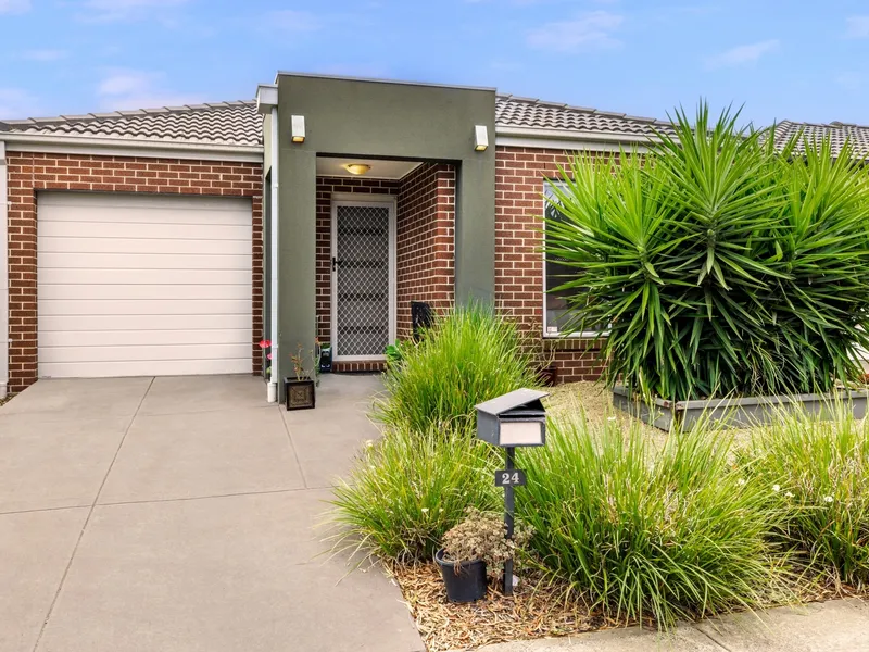 A Wonderful Way of Life in Top Location!