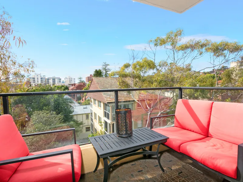 Ideal Wharf Side Location