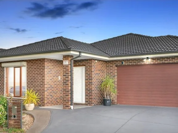 Large King Size Family Home !!!