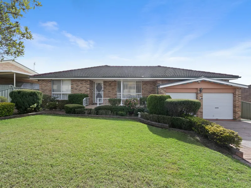 Elevated Dual Living with Views of Budgewoi Lake