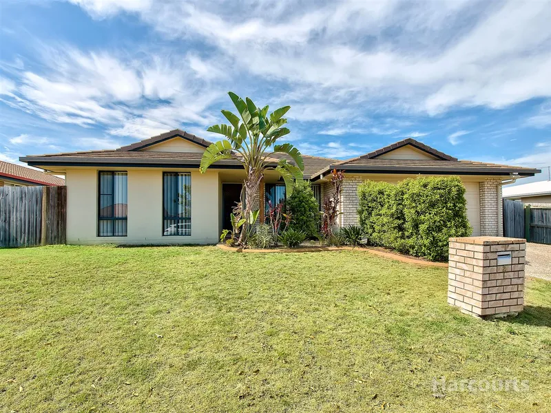 Morayfield Lowset - Quiet Street