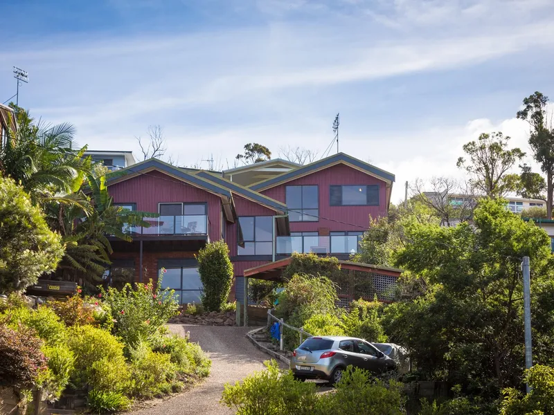 Updated Spacious & Tranquil