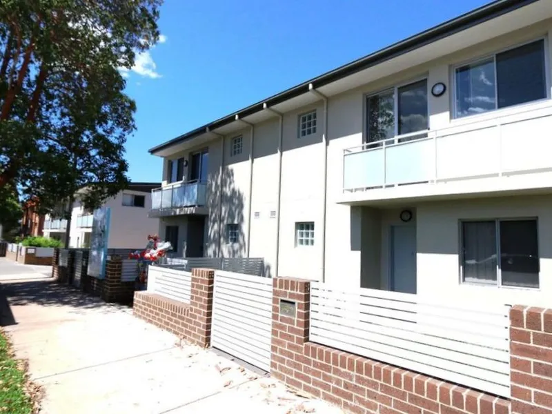 Full Brick 3 Bedroom Townhouse 