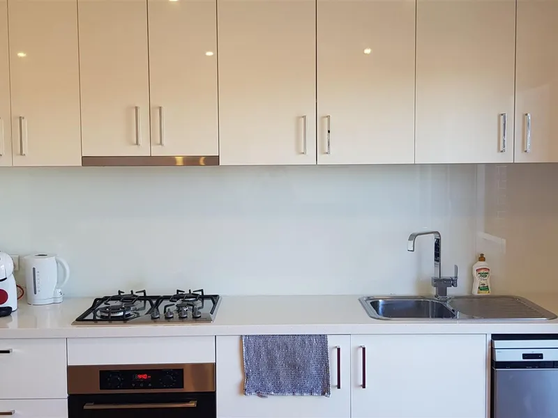 Great Apartment, Great Location!